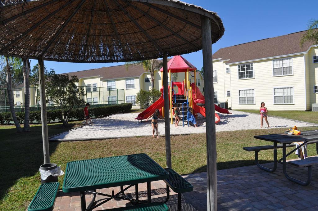 Villas At Laguna Bay Kissimmee Exterior photo